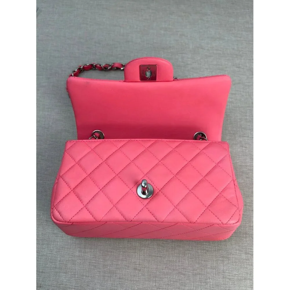 CHANEL 100% authentic